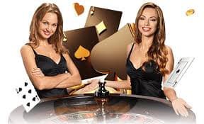 Aplikasi mobile indoslot yang dioptimalkan untuk semua perangkat Aplikasi indoslot di ponsel menampilkan menu permainan dan dashboard akun